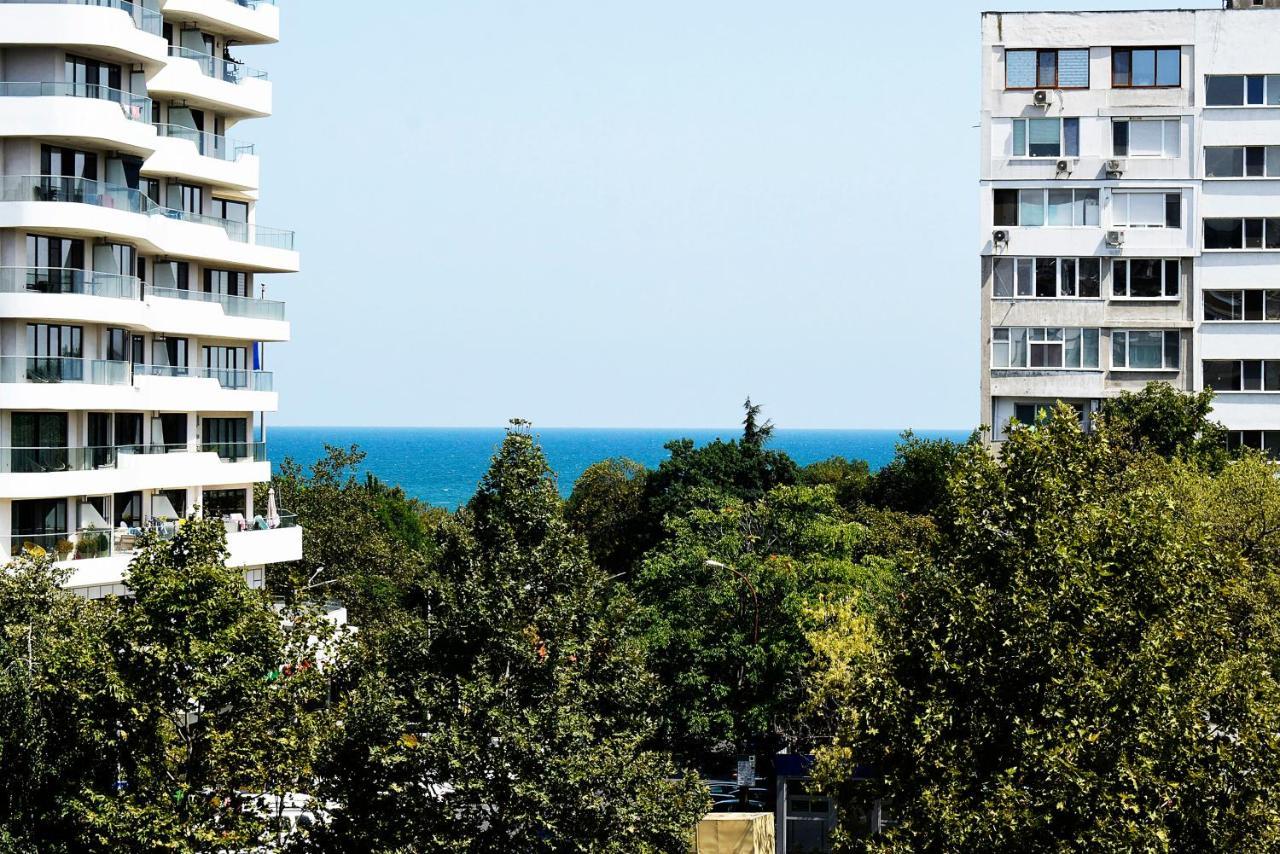 Flora Beach Apartaments Burgas Esterno foto